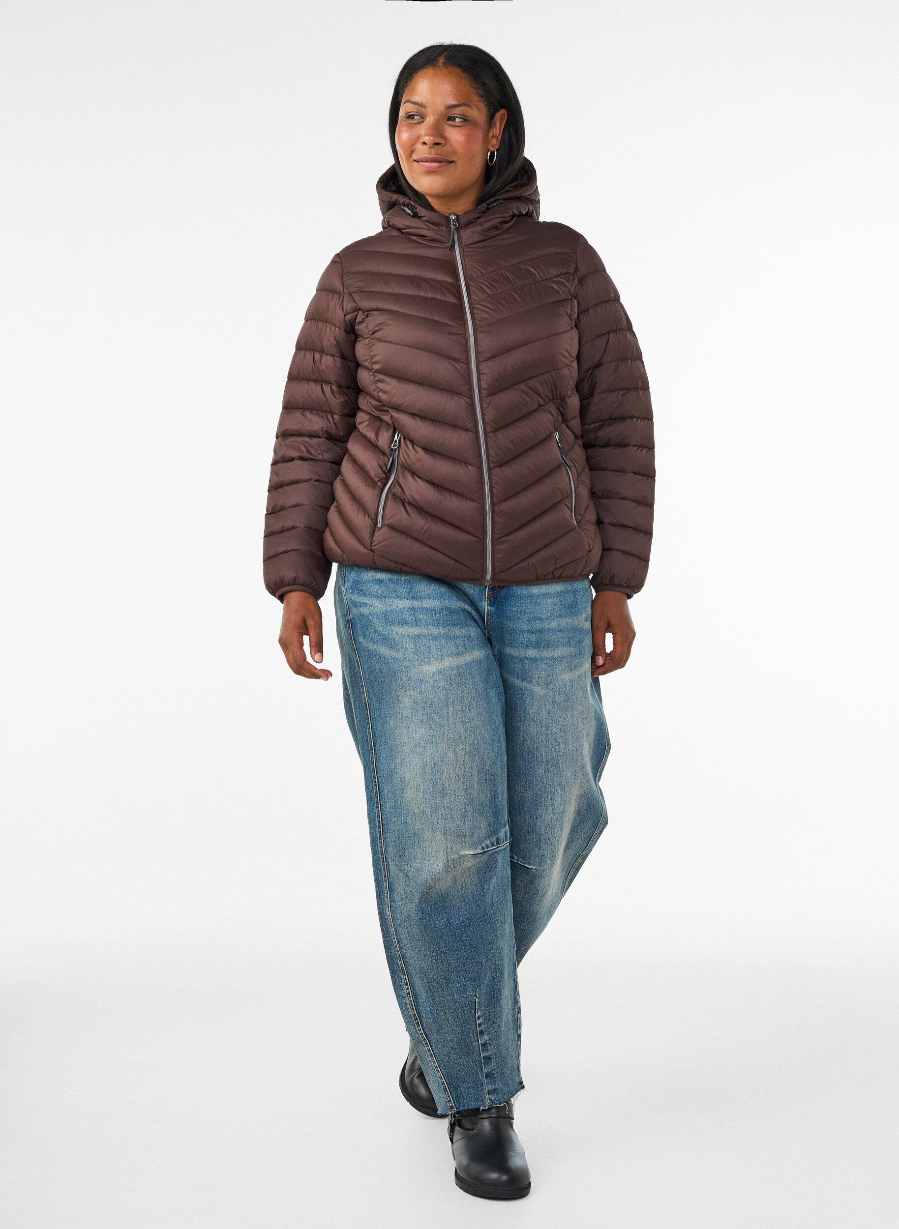 ZizziLichtgewicht jas met capuchon, Bruin, Model image number 1