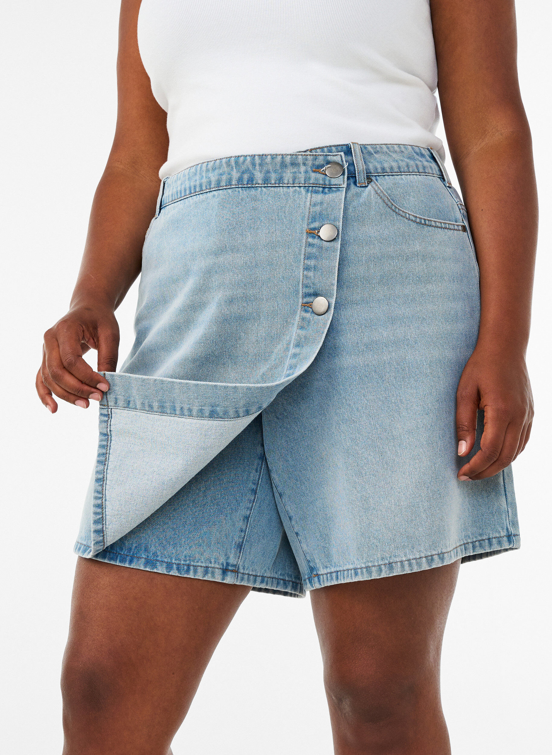 ZizziDenim skort met overslag en hoge taille, Blauw, Model image number 3