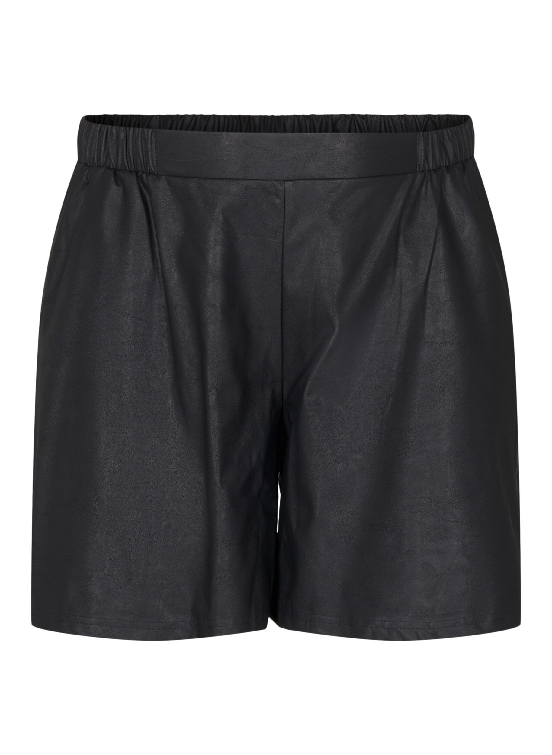 Short ample en simili cuir