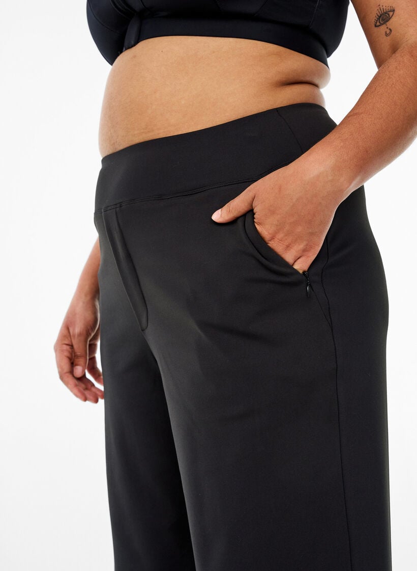 Stijlvolle workout broek met een lichte flare, Black, Model