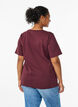 Basic V-hals T-shirt in biologisch katoen, Donker Bordeaux, Model image number 2