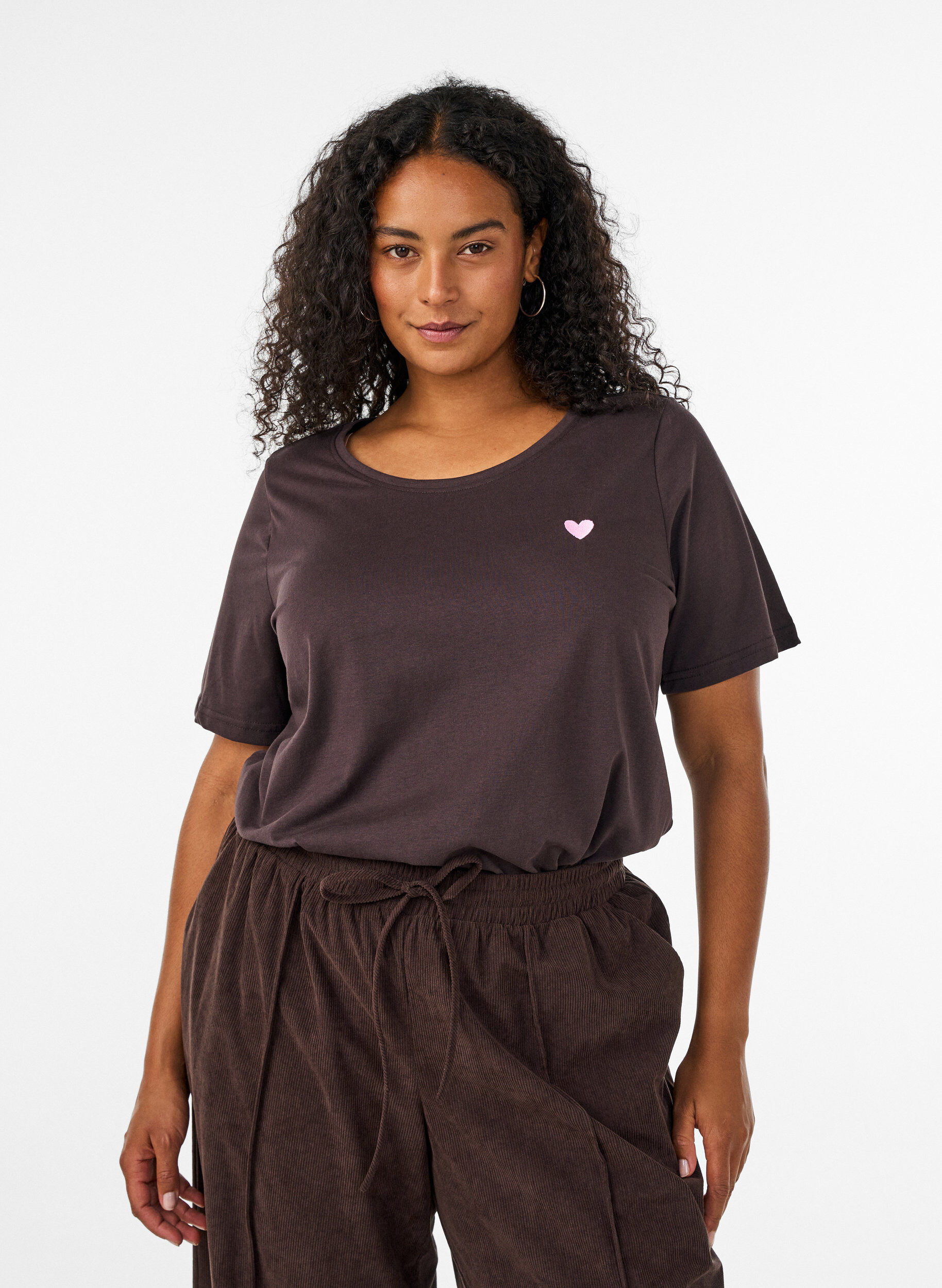 T-shirt met print, Bruin, Model