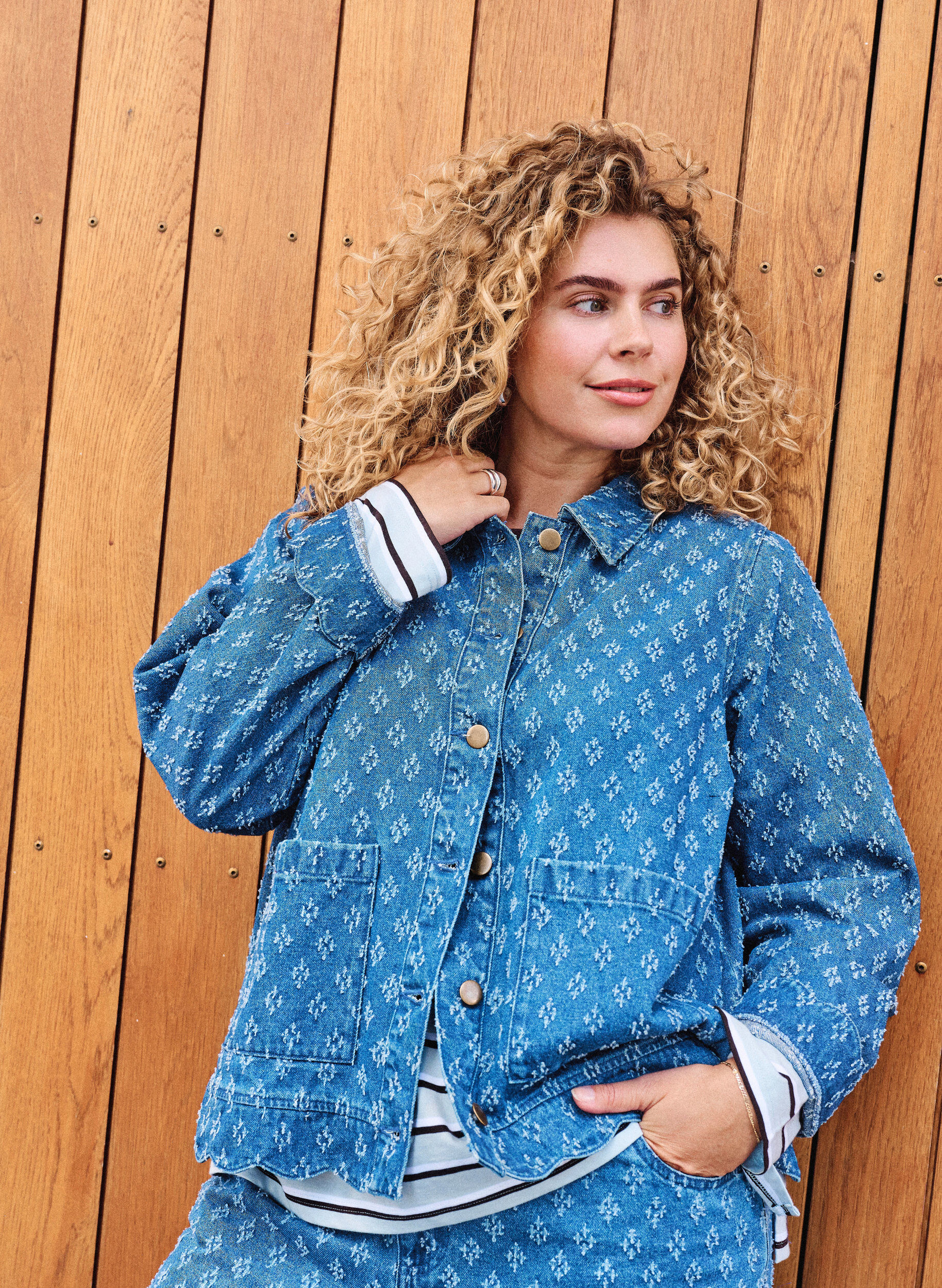 ZizziDenimjack met een versleten patroon, Blauw, Image image number 0