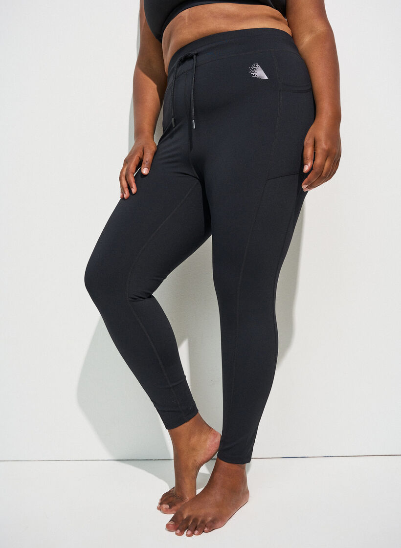 7/8 training panty met zakken, Zwart, Model image number 0