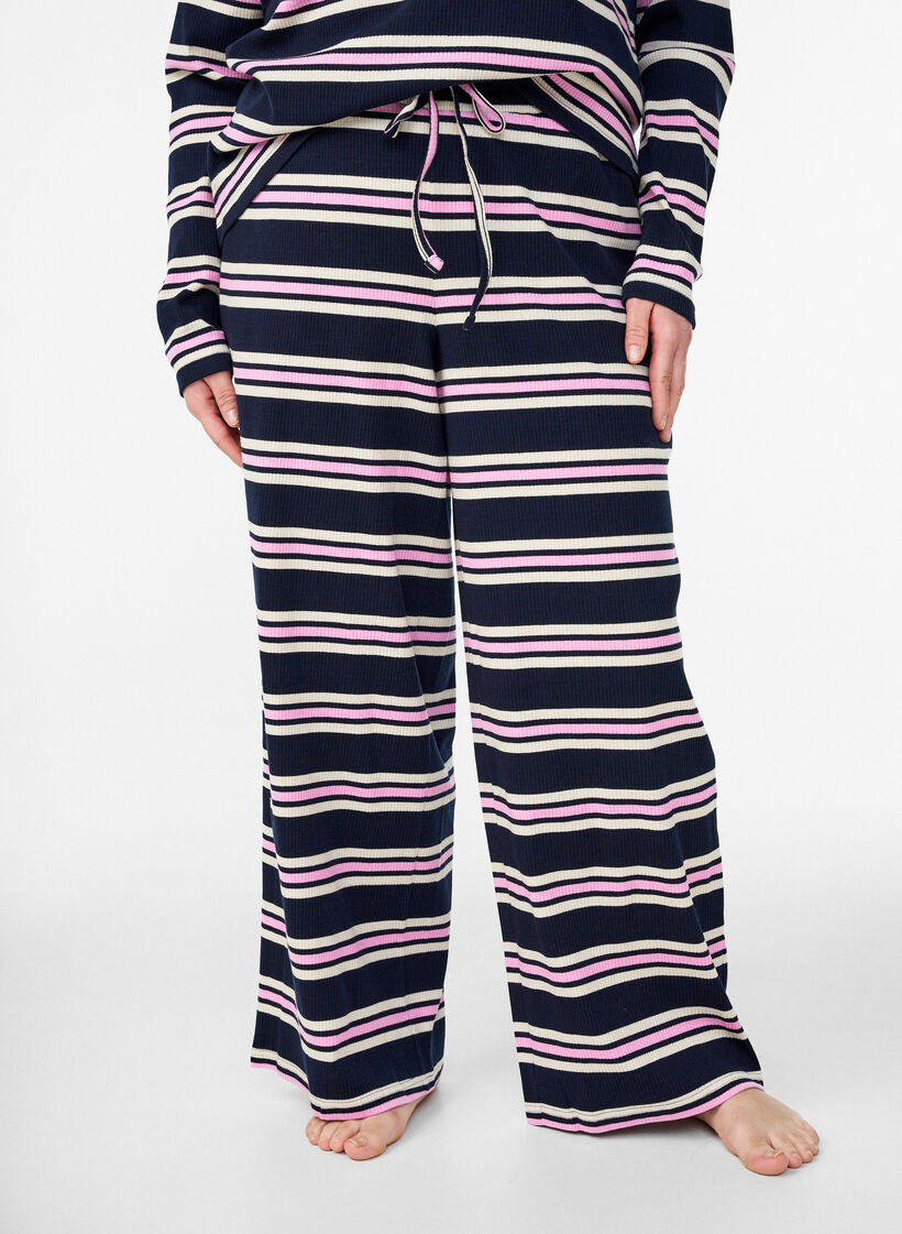 Gestreepte pyjamabroek met wijde pijpen, Blauw, Model image number 3