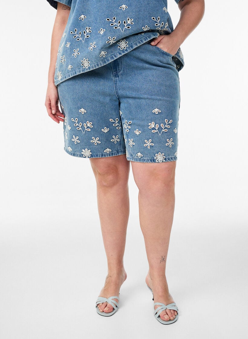 Denim shorts met broderie anglaise en hoge taille, Blauw, Model image number 3