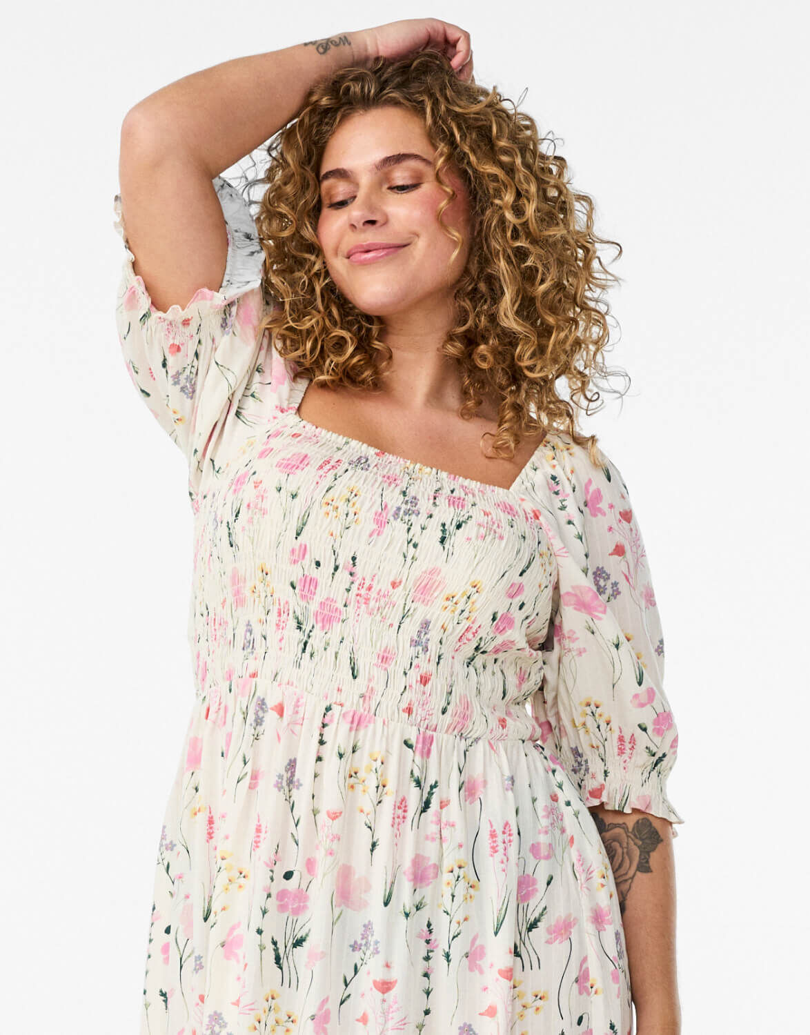 Viscose & motifs imprim&eacute;s