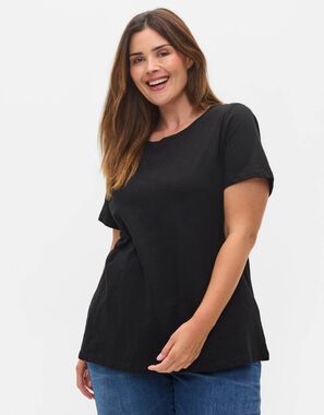 Basic t-shirts